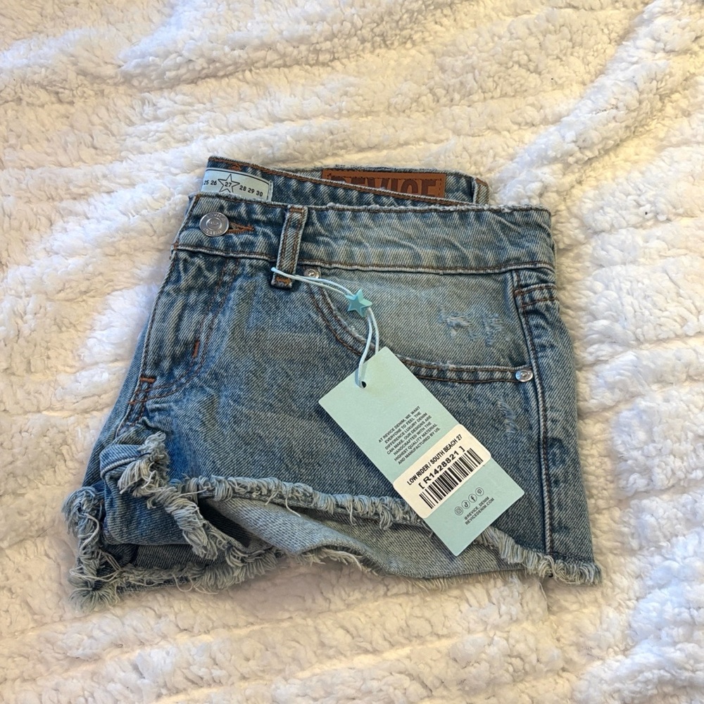 REVICE Low Rider Shorts - Picture 3 of 8